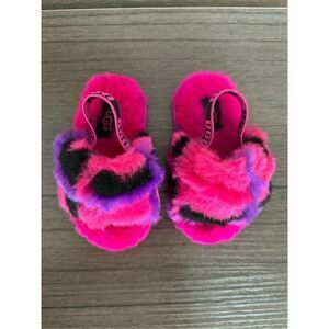 NEW UGG Fluff Yeah! Plaid Punk Pink Purple Black Fluffy Slippers 6 Toddler